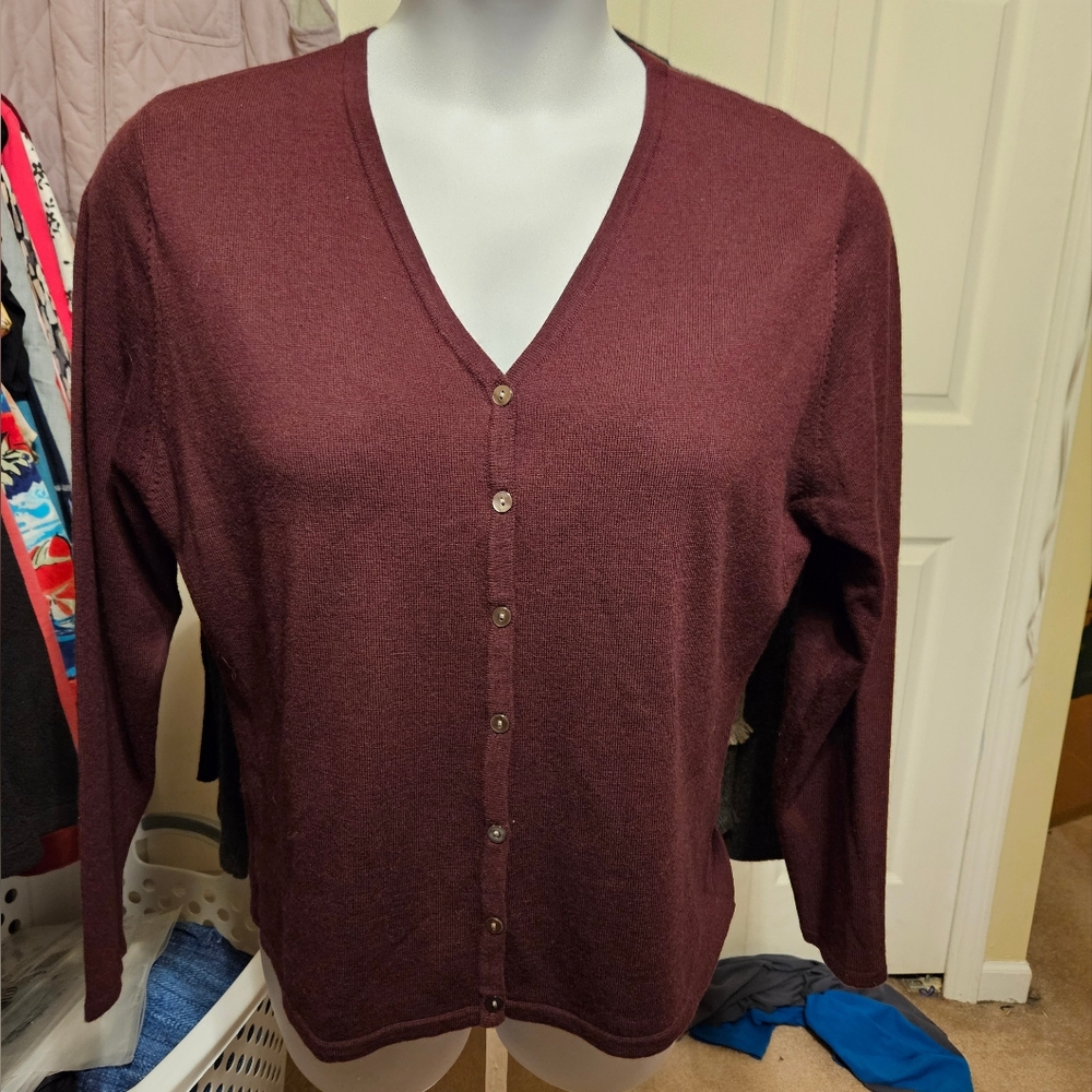 #161 Apostrophe- Burgundy Button-up front Cardigan-sz.XL
